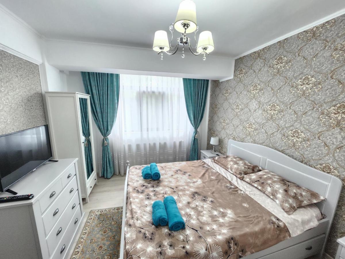 New House In Ultra Center Near Iulius & Palas Mall 雅西 外观 照片